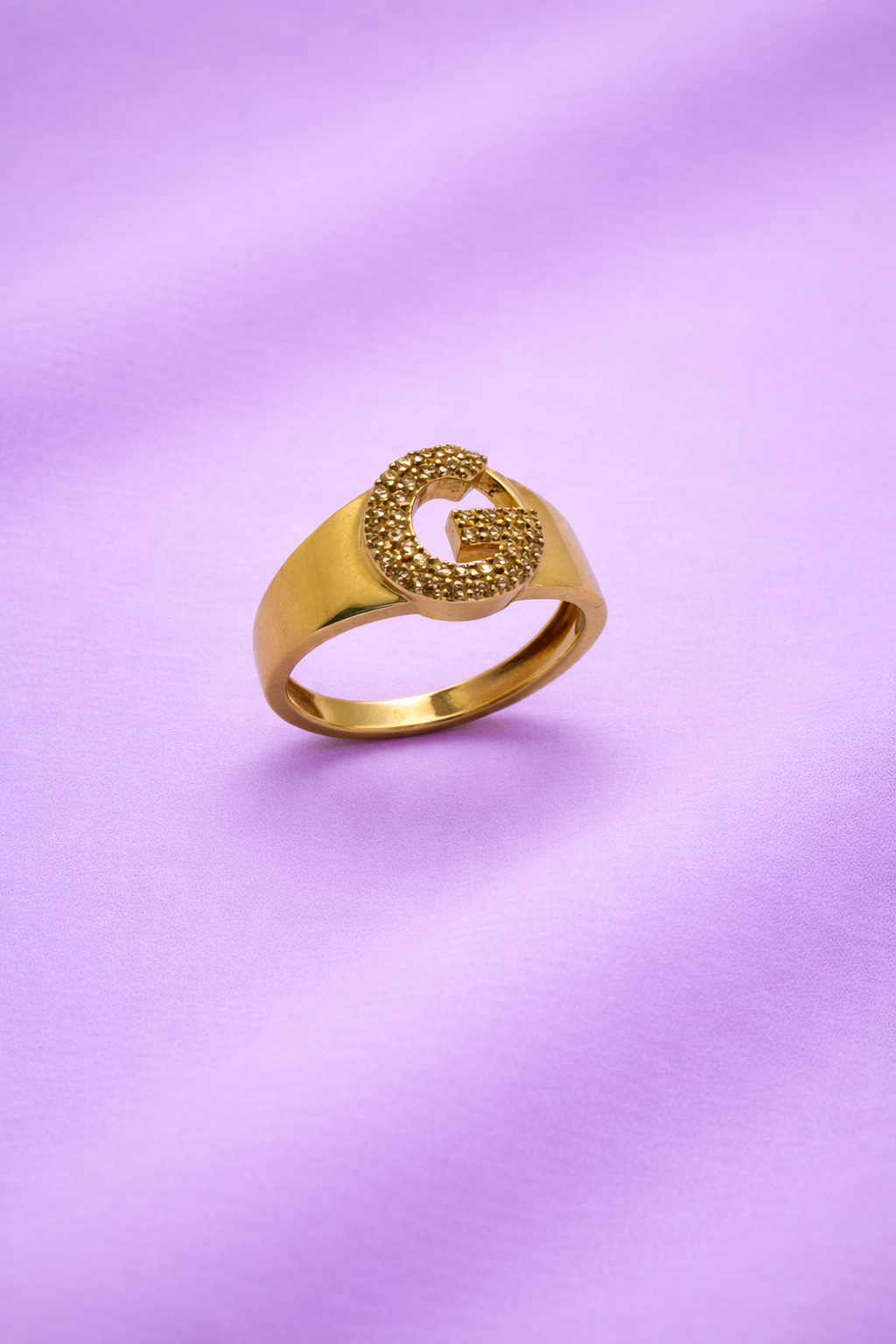 Eleganter Buchstaben G Damenring aus 585 Gold (14 Karat)