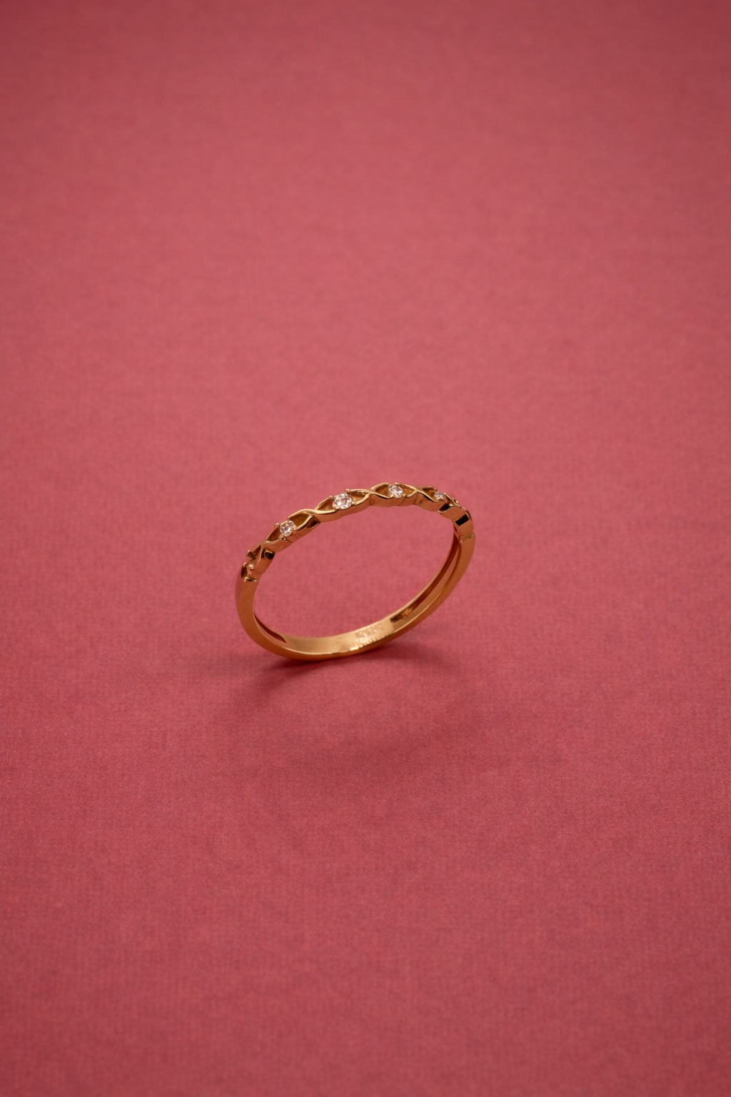 Eleganter 14 Karat Goldring – Zeitloses Design