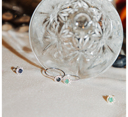 Glory-Ring in Weißgold mit Smaragd und Diamanten LeCarré (GA135ES.19)