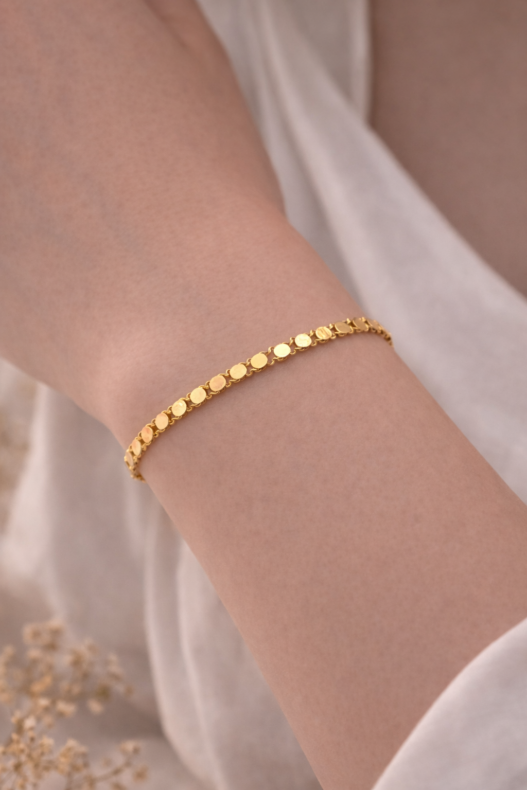 Elegantes 14K Goldarmband mit glänzender Struktur (585)