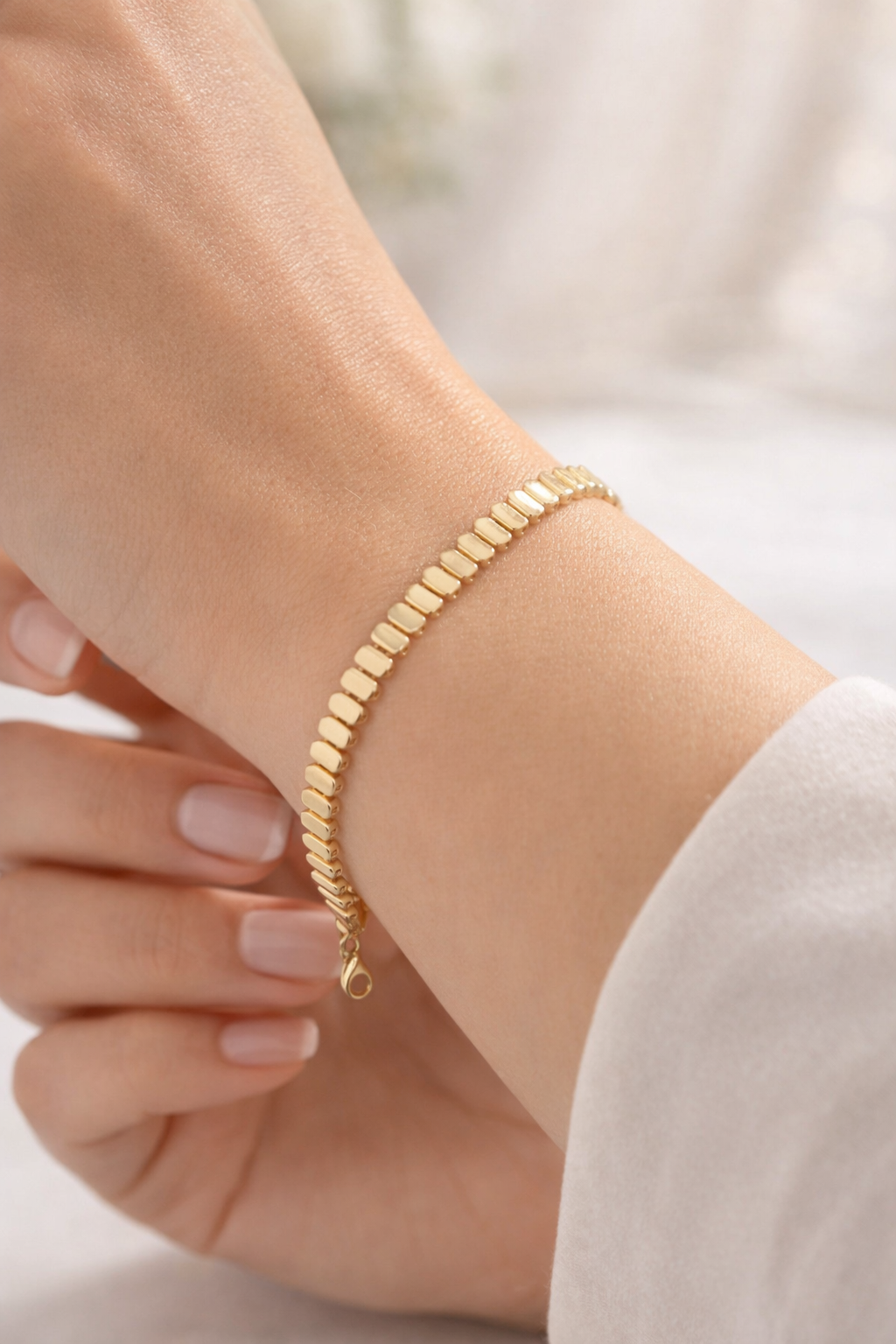 Elegantes Goldarmband – Modernes & Minimalistisches Design