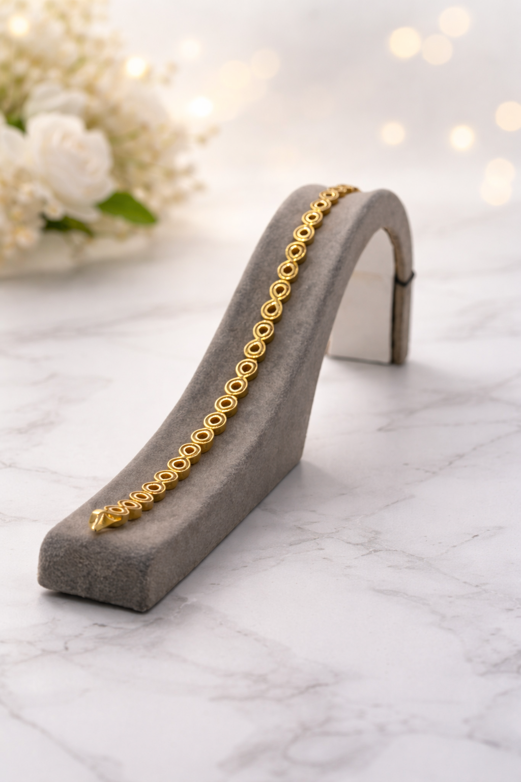 Elegantes Goldarmband – Modernes & Minimalistisches Design
