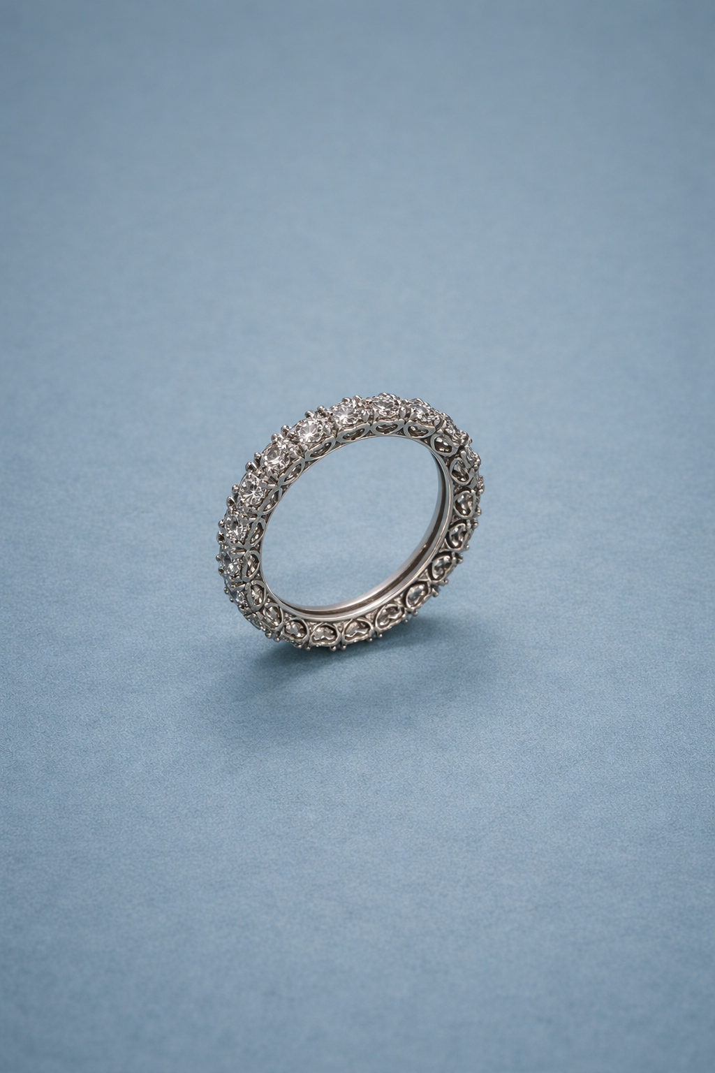 Eleganter Memoire Ring aus 14 Karat Weißgold (585)