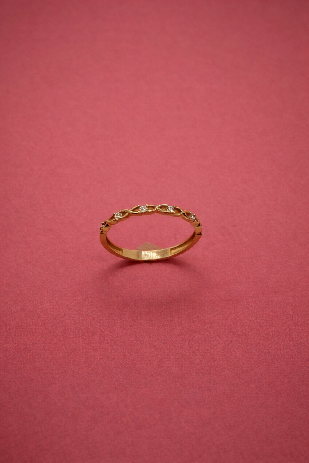 Eleganter 14 Karat Goldring – Zeitloses Design