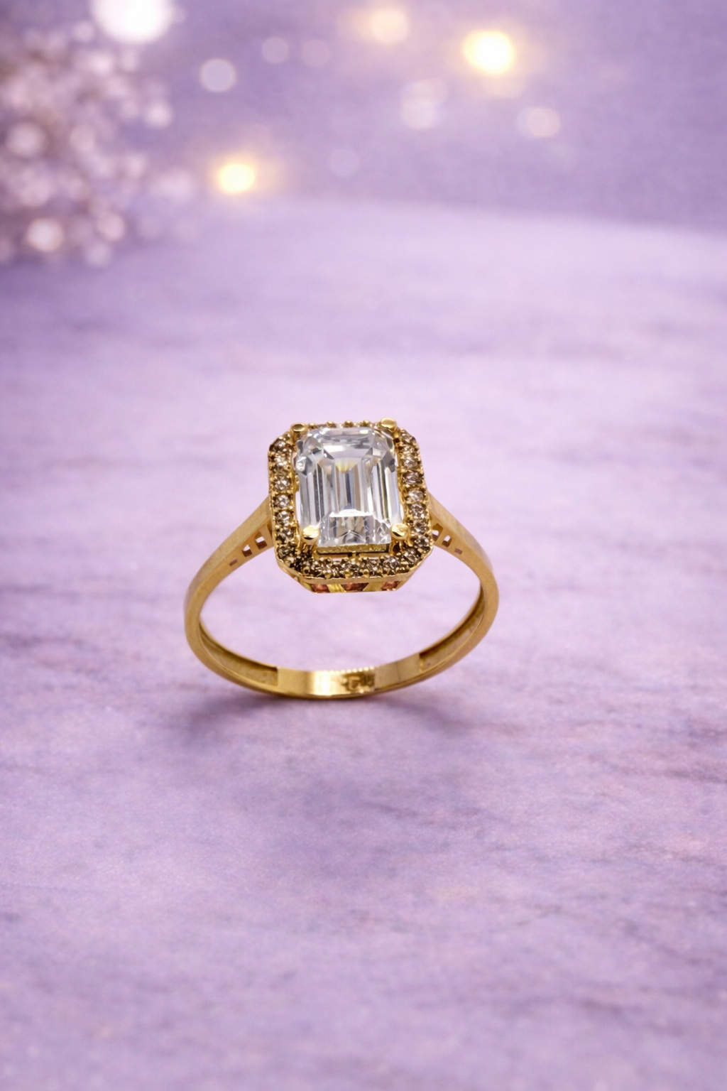 Eleganter Damenring aus 585 Gold (14 Karat)